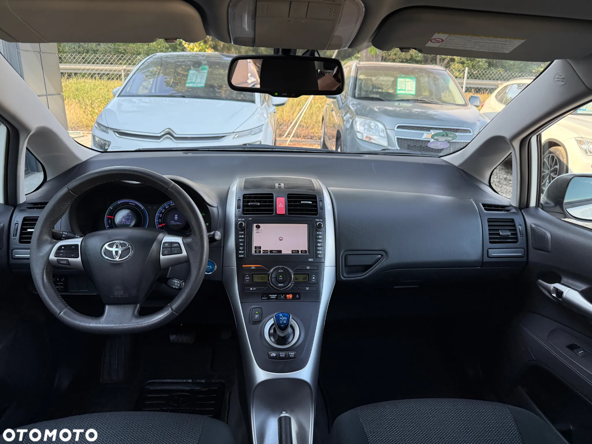 Toyota Auris 1.8 HSD Luna - 6