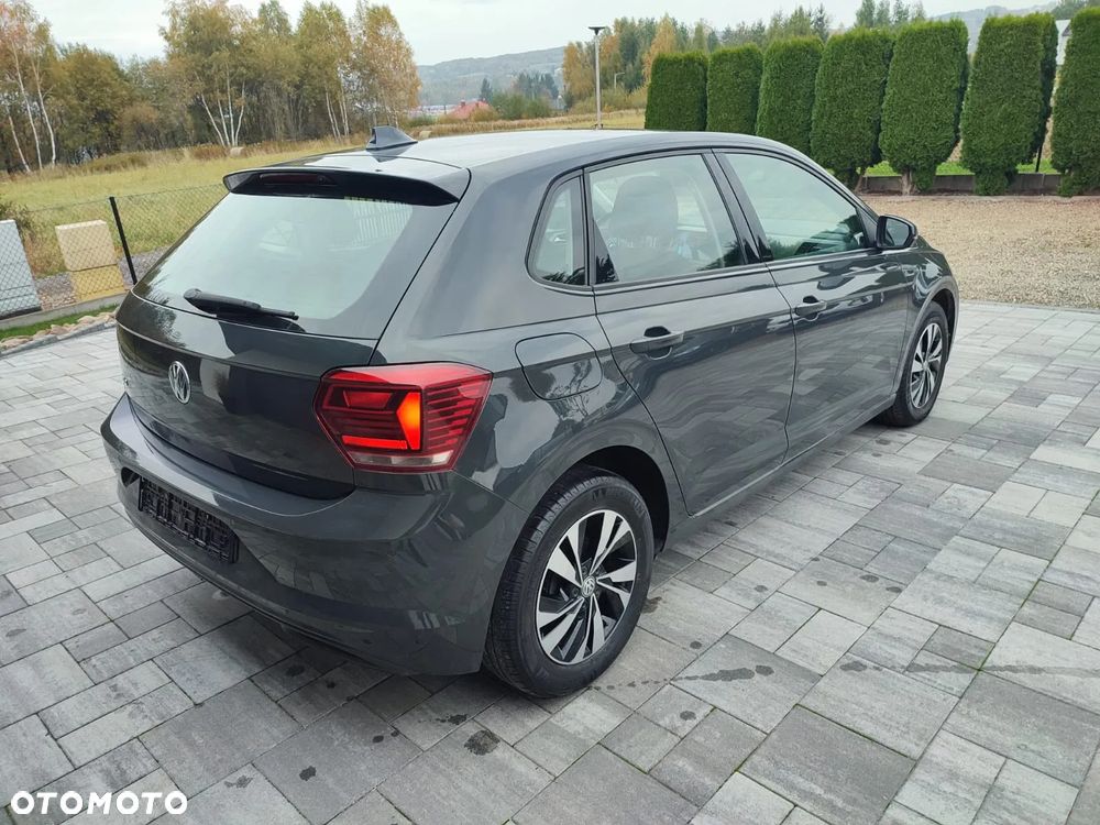 Volkswagen Polo 1.0 MPI Special Edition - 4