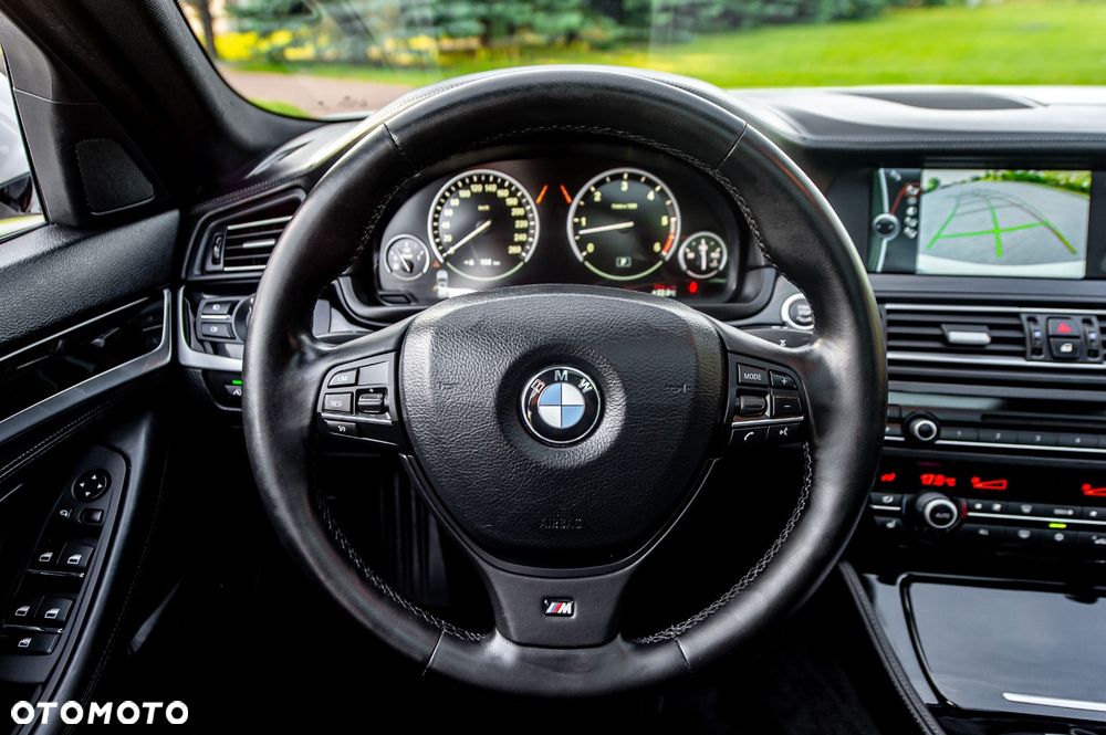 BMW Seria 5 535d xDrive Sport-Aut Modern Line - 26