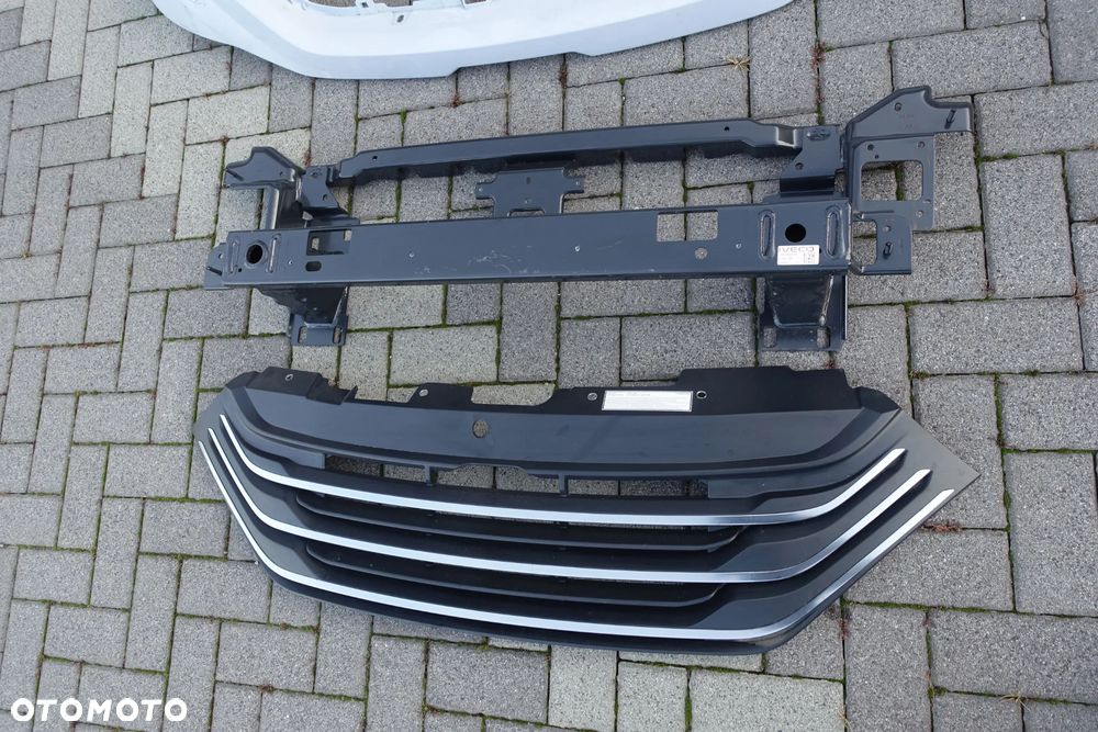 MASKA ZDERZAK BELKA BŁOTNIK GRILL PAS LAMPA IVECO DAILY 2024 - 2