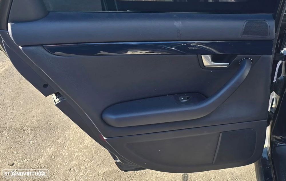 Audi A4 B6 Avant 1.8 Turbo de 2003 - VIATURA PARA PEÇAS - 14