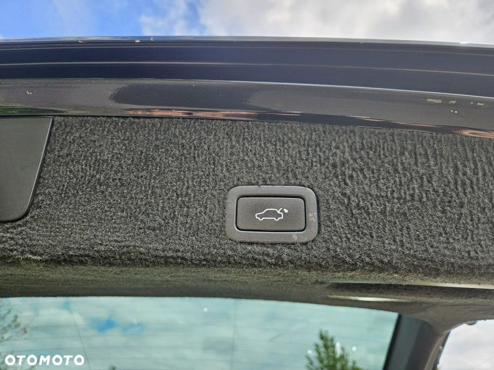 Volvo XC 60 D4 Geartronic RDesign - 22