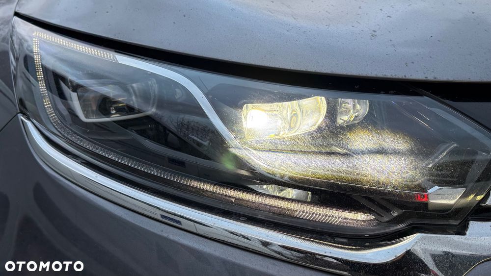 Renault Espace 1.6 dCi Energy Initiale Paris EDC 7os - 12