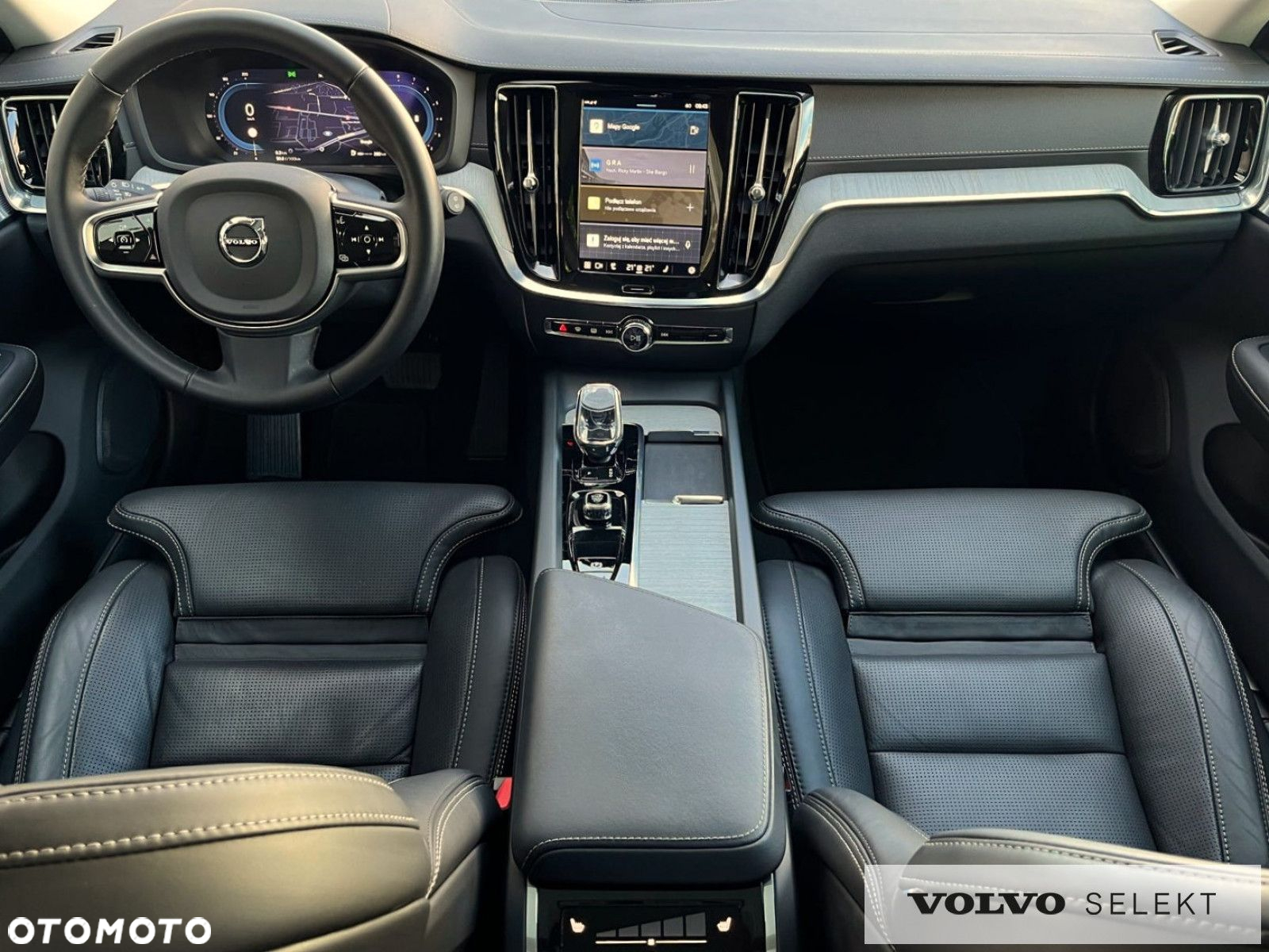 Volvo V60 Cross Country - 13