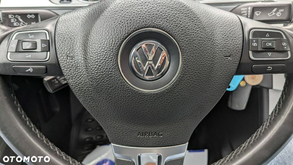 Volkswagen Passat 2011