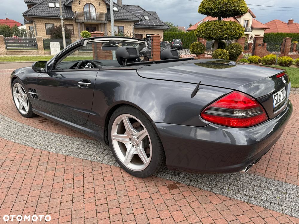 Mercedes-Benz SL - 6