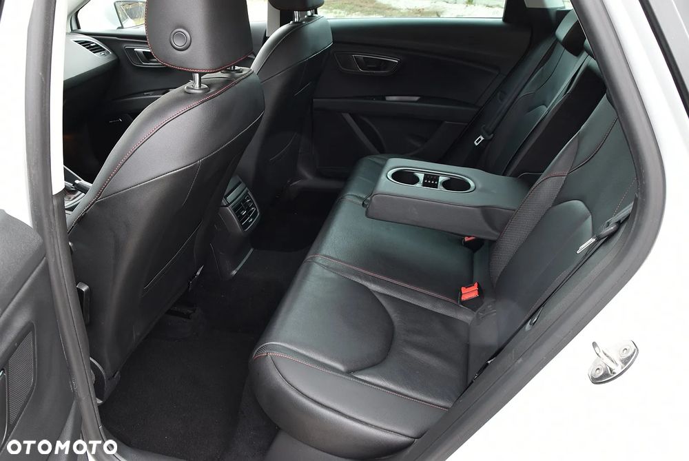 Seat Leon 2.0 TDI DPF DSG FR - 18