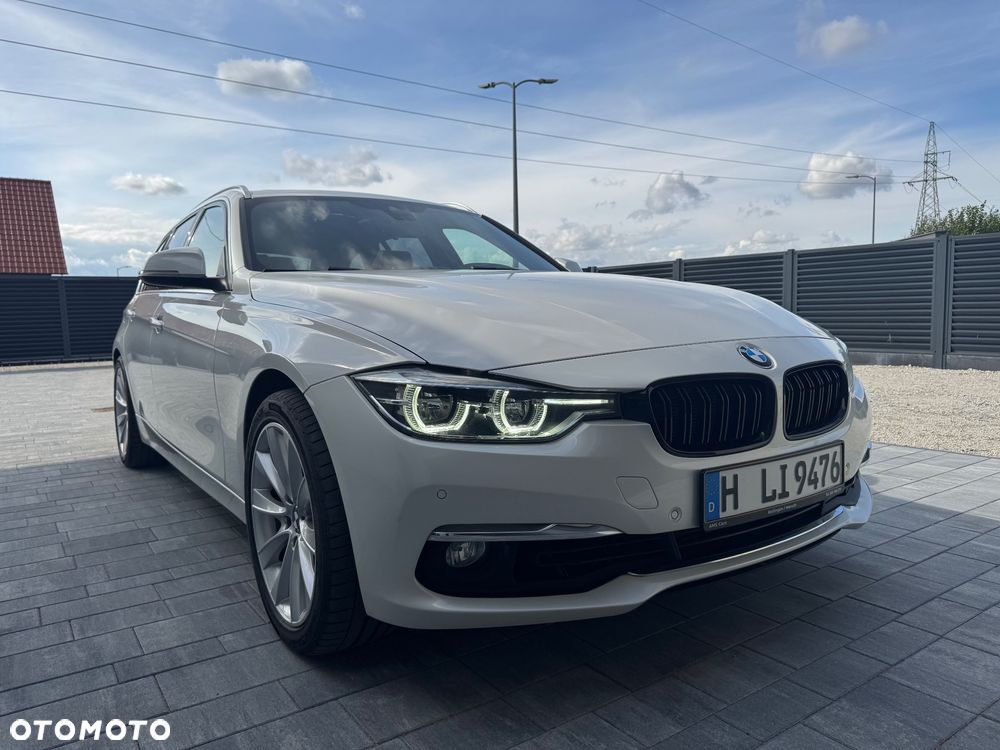 BMW Seria 3 335d xDrive Edition Luxury Line Purity - 10