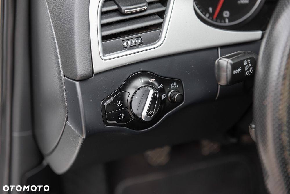 Audi A4 Avant 2.0 TFSI S line Sportpaket - 17