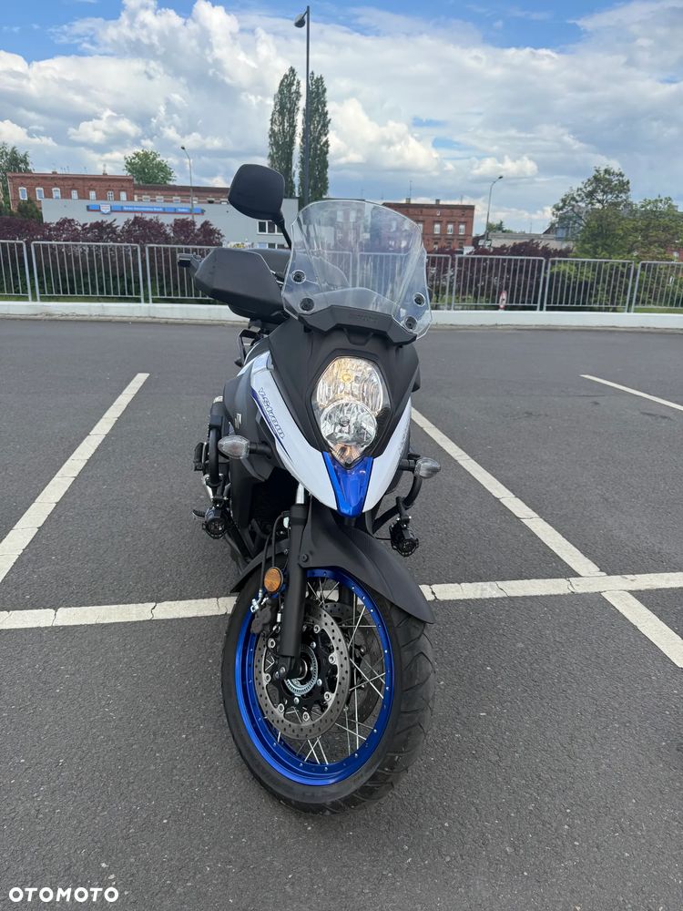 Suzuki V-STROM - 2