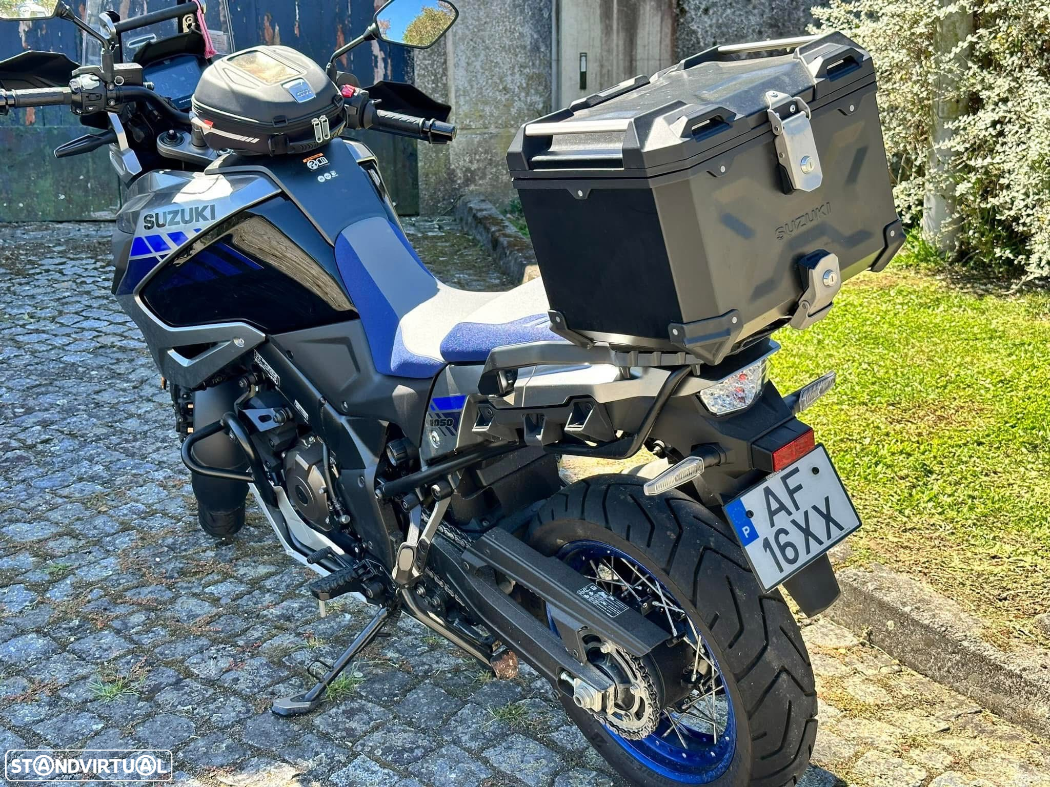 Suzuki DL - 4