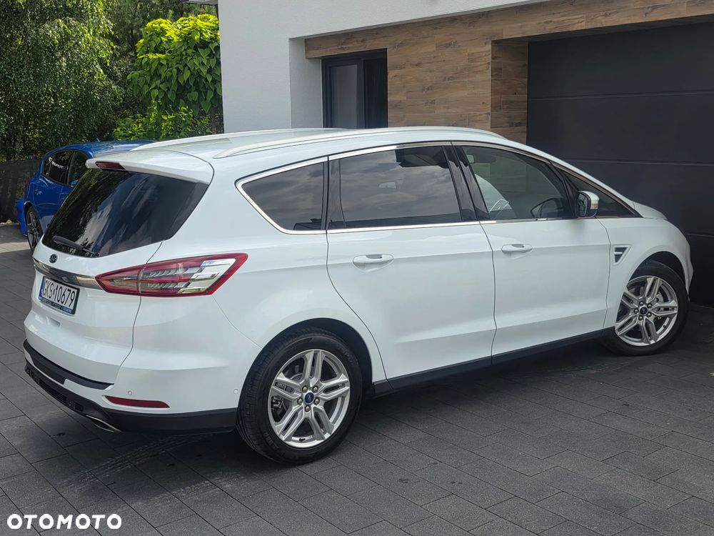 Ford S-Max 2.0 EcoBlue Titanium - 23