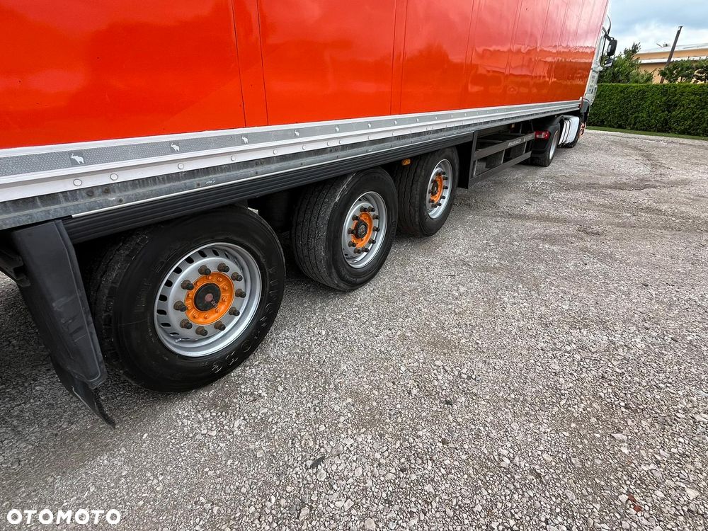 Schmitz Cargobull - 18