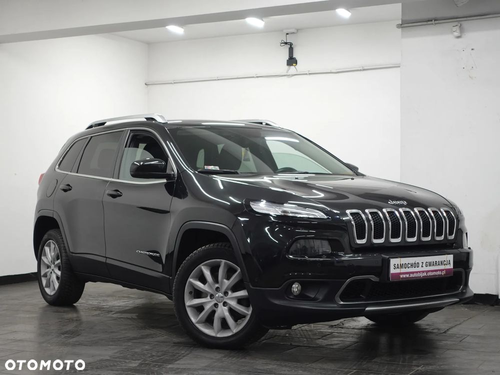 Jeep Cherokee - 10