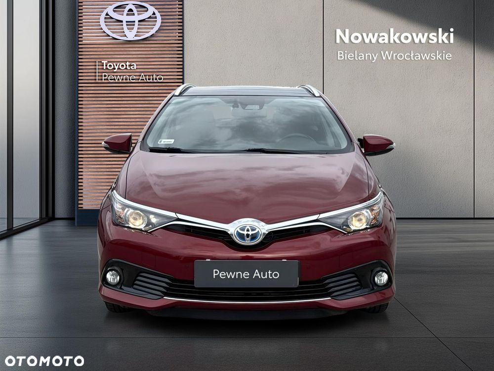 Toyota Auris Hybrid 135 Premium - 6