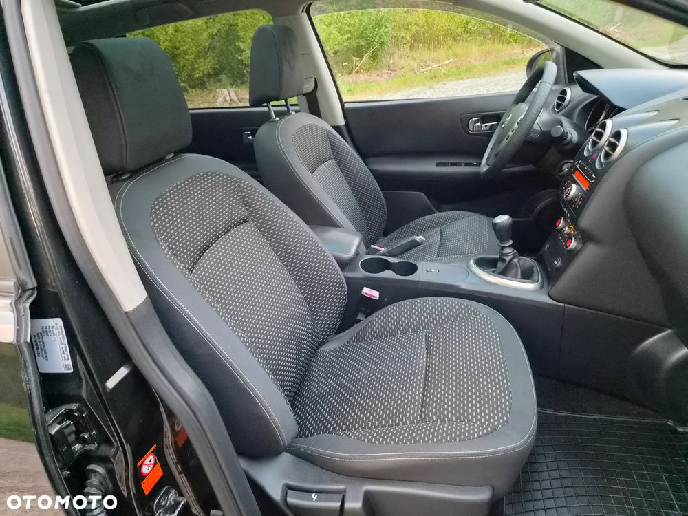 Nissan Qashqai+2 2.0 I-Way - 27