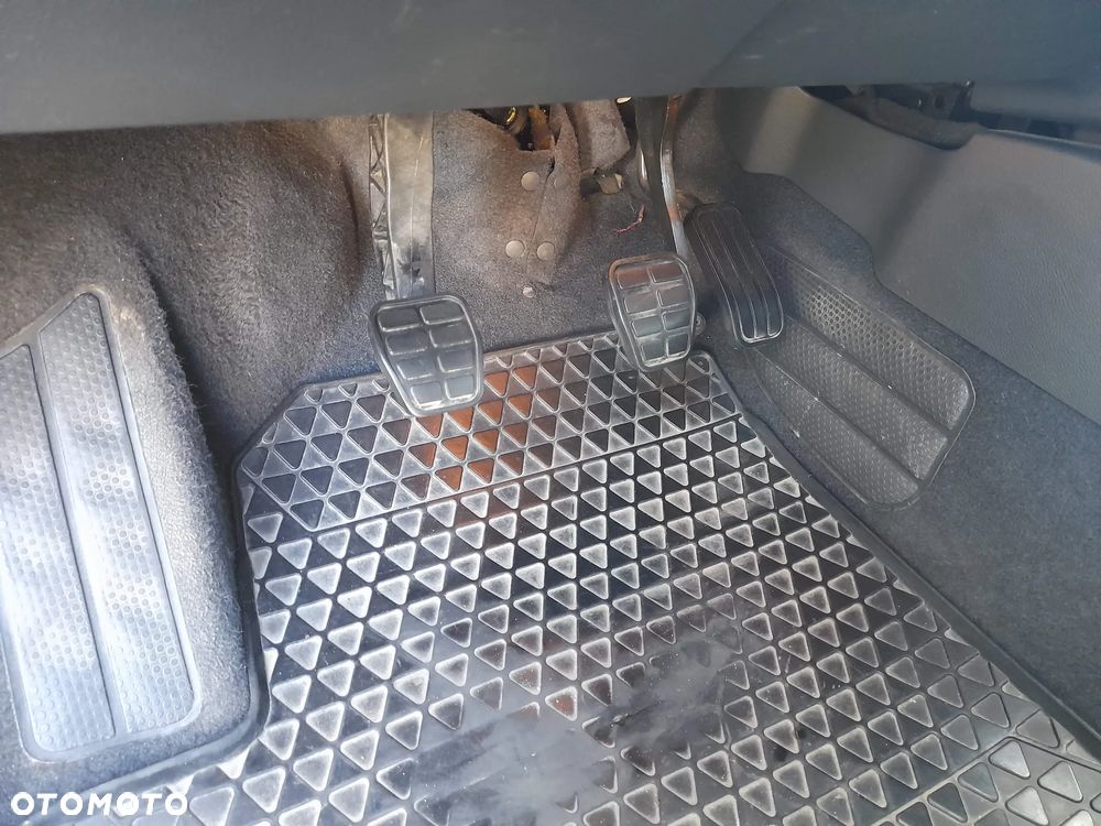 Seat Alhambra - 33