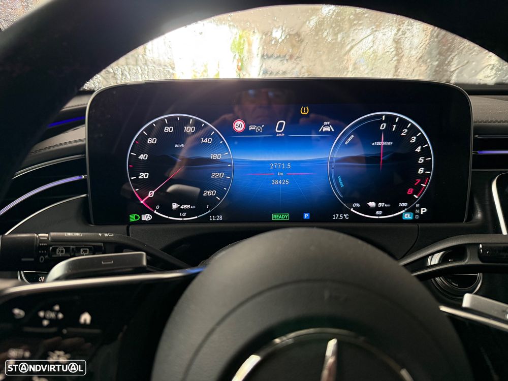 Mercedes-Benz E 300 e Station - 11