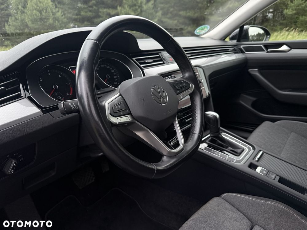 Volkswagen Passat 2.0 TDI BMT Highline DSG7 - 22