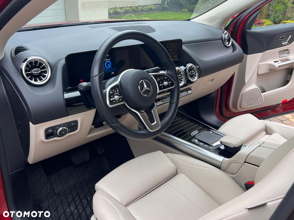 Mercedes-Benz EQA 350 66.5kWh 4-Matic Progressive - 8