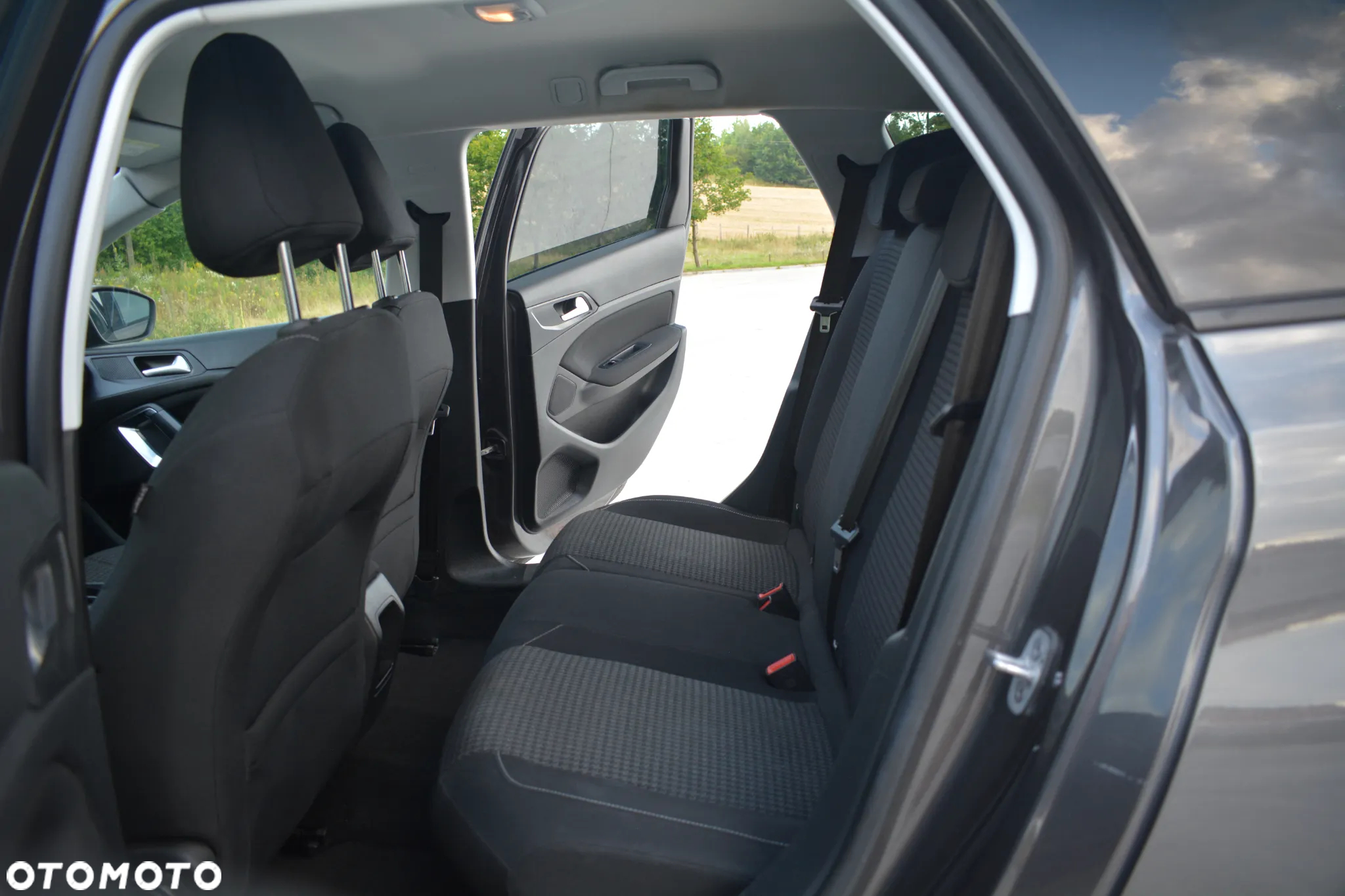 Peugeot 308 - 24
