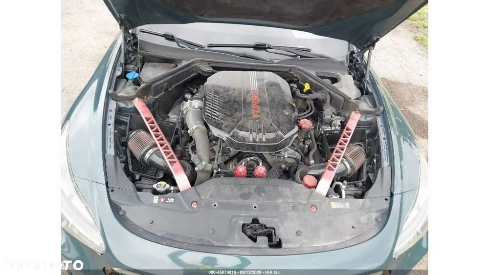 Kia Stinger 3.3 T-GDI V6 GT AWD - 11