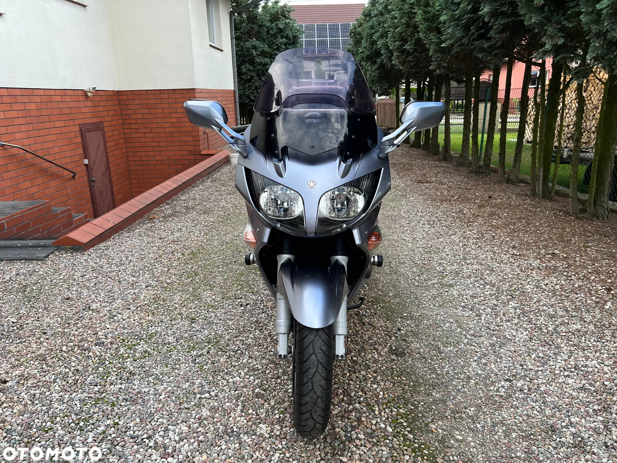 Yamaha FJR - 8