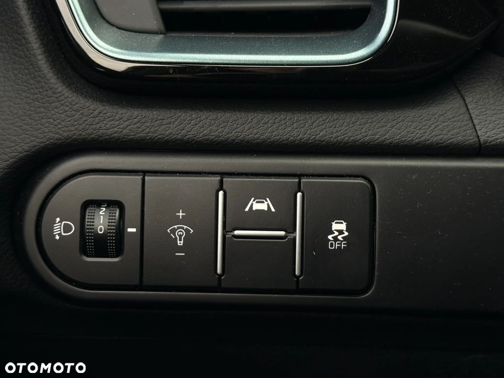 Kia XCeed 1.6 T-GDI Tribute DCT - 27