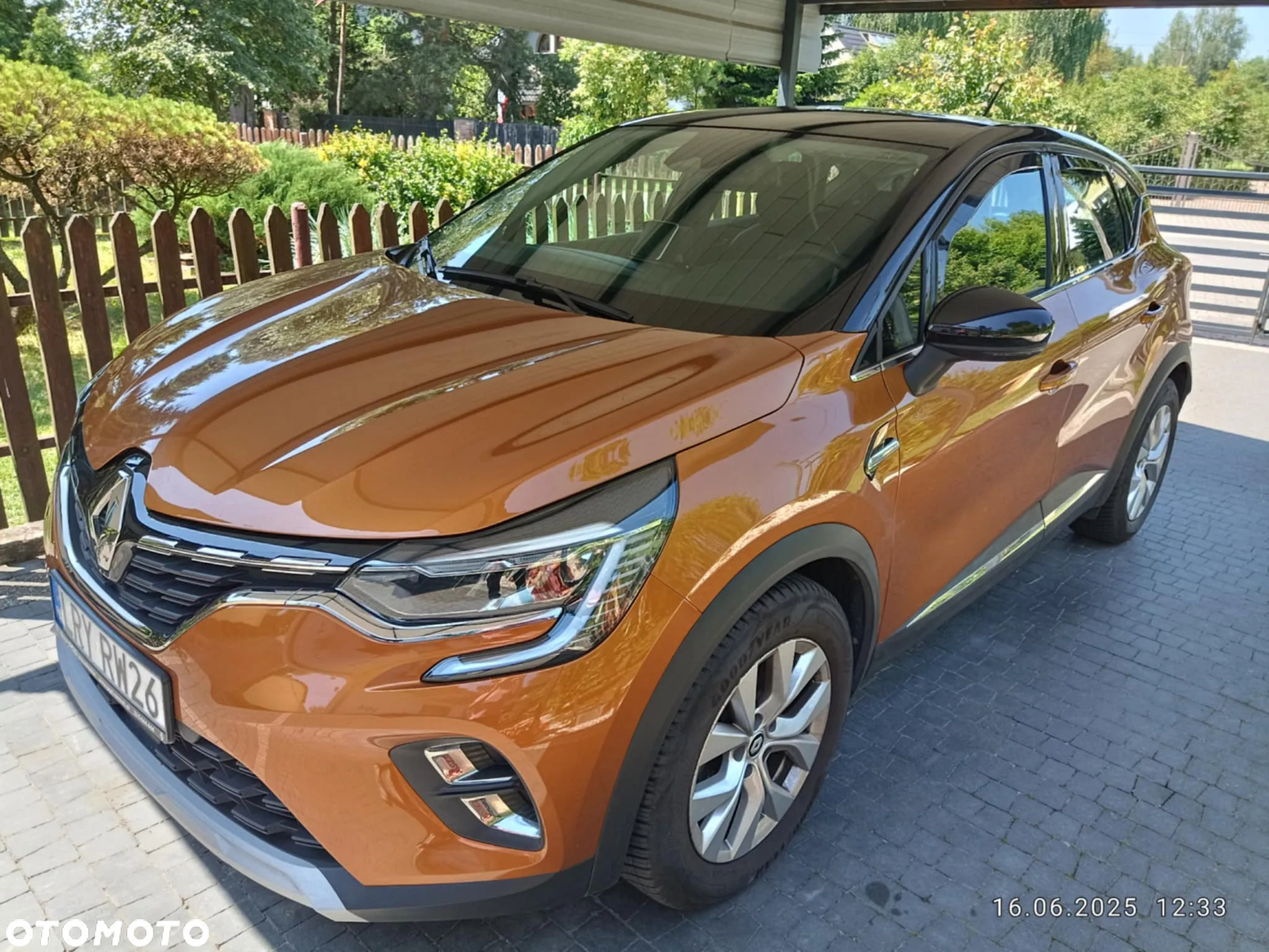 Renault Captur 1.0 TCe Intens - 2