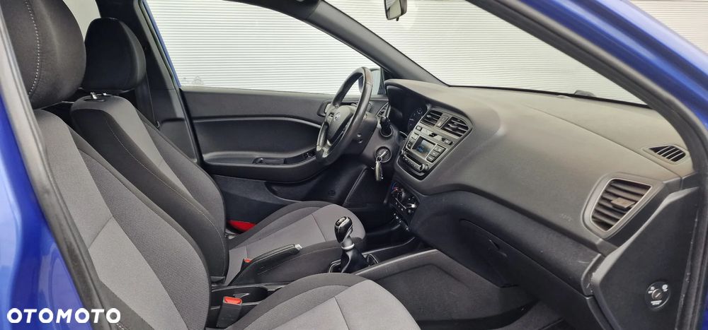 Hyundai i20 blue 1.0 T-GDI Passion - 12