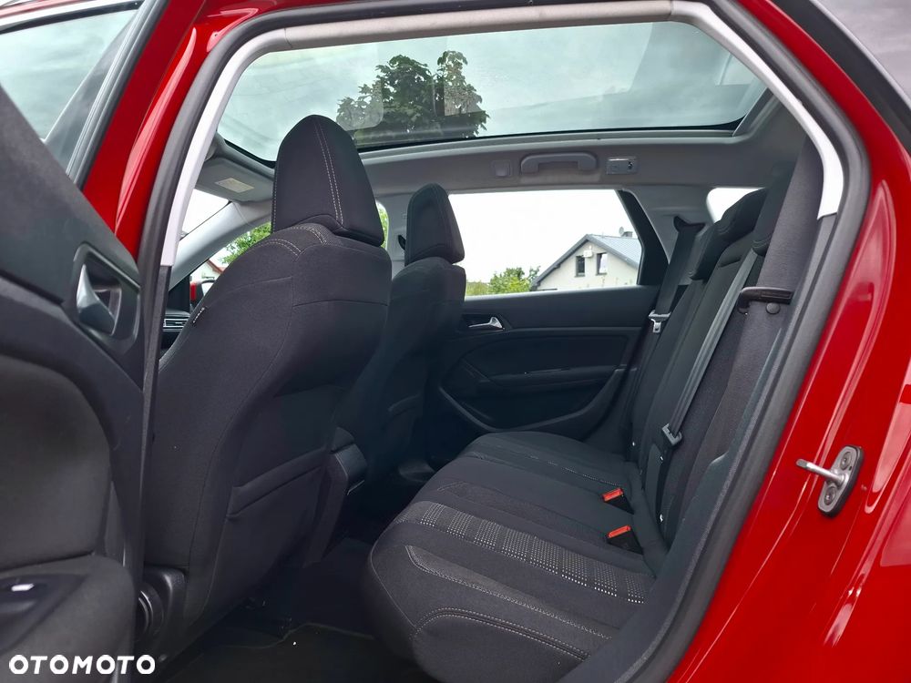 Peugeot 308 - 23