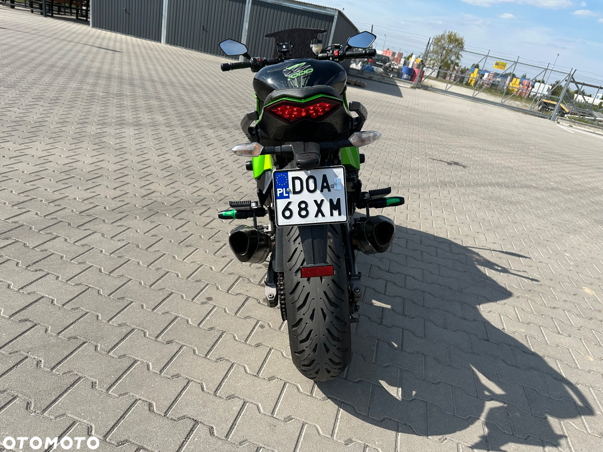 Kawasaki Ninja 1000 SX - 9