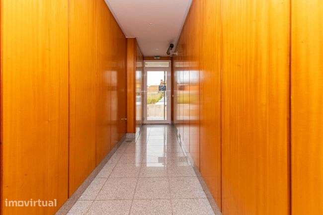 Apartamento T2 à venda em Vila Nova de Gaia - Grande imagem: 4/23