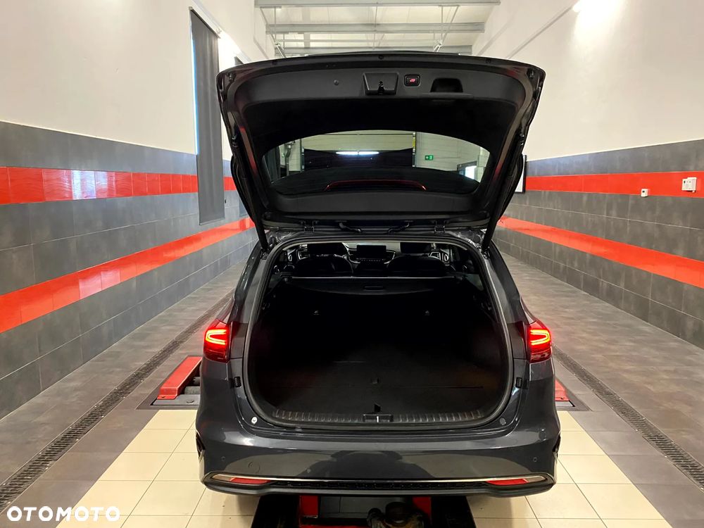 Kia Ceed 1.5 T-GDI L Business Line Plus - 14