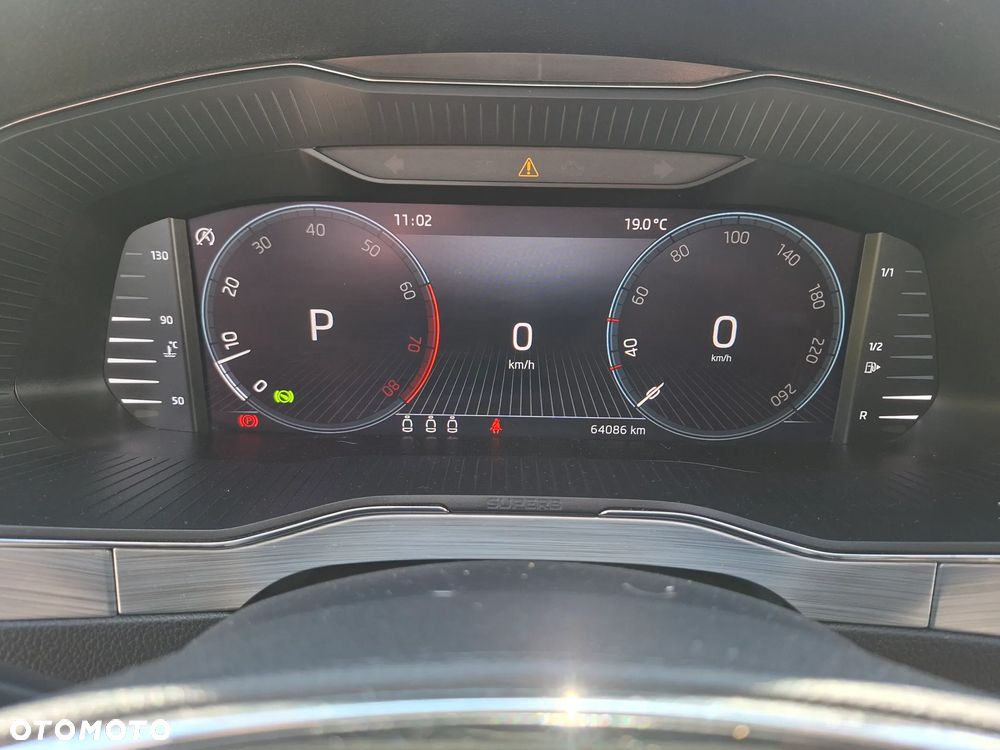 Skoda Superb 1.5 TSI Active DSG - 10