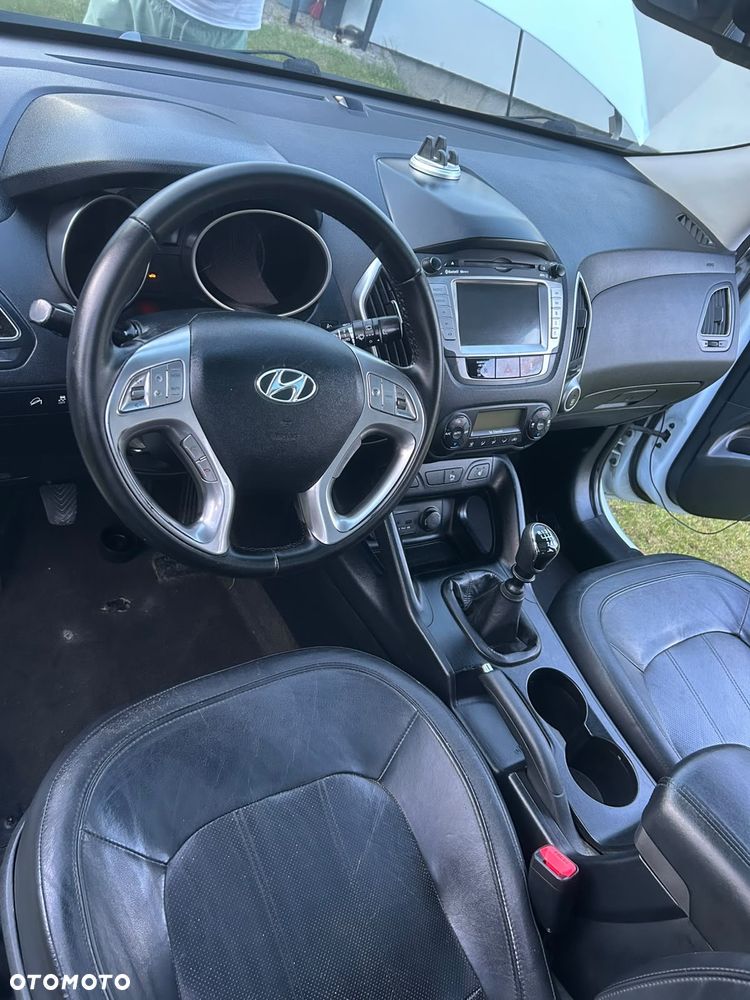 Hyundai ix35 1.7 CRDi Premium 2WD - 12