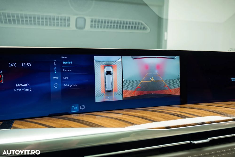 Cadillac Escalade - 27