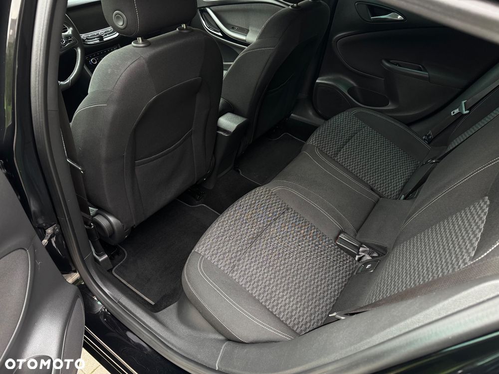 Opel Astra 1.4 Turbo Dynamic - 26