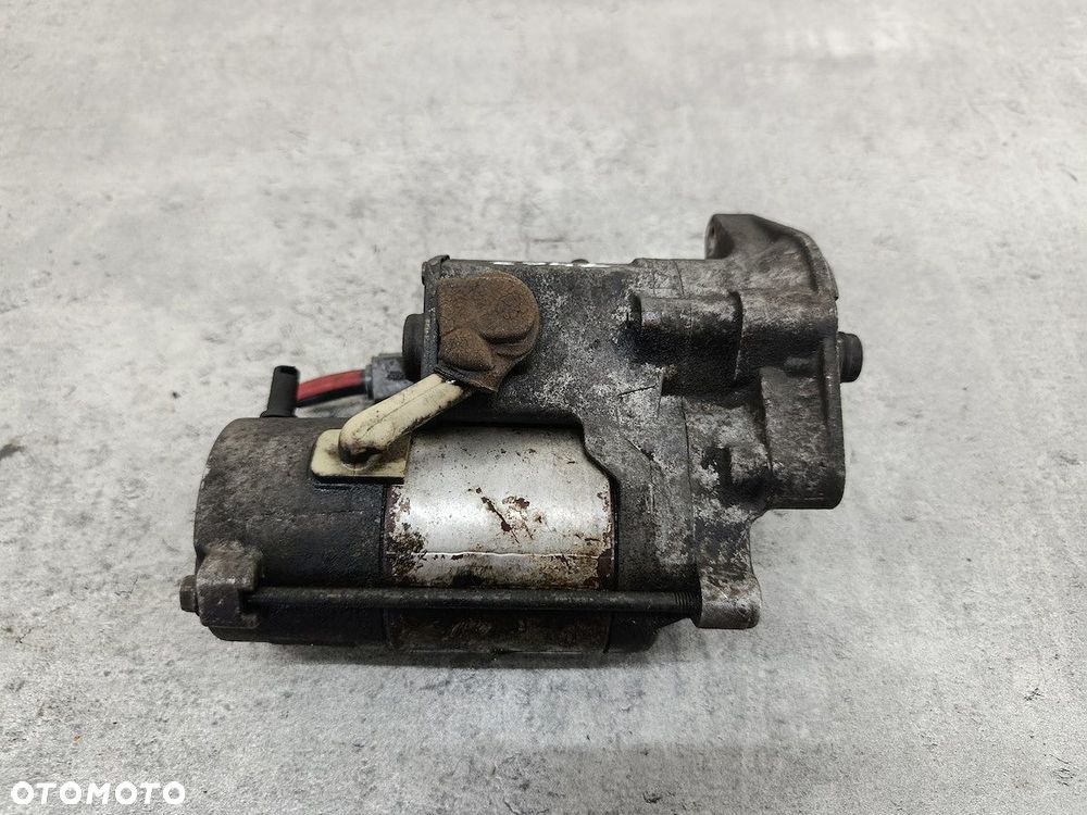 ROZRUSZNIK TOYOTA YARIS II 28100-33080  428000-2730 DENSO 1.4 D-4D - 6