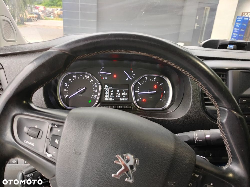 Peugeot Expert Long 2,9t Premium (bryg.) - 10