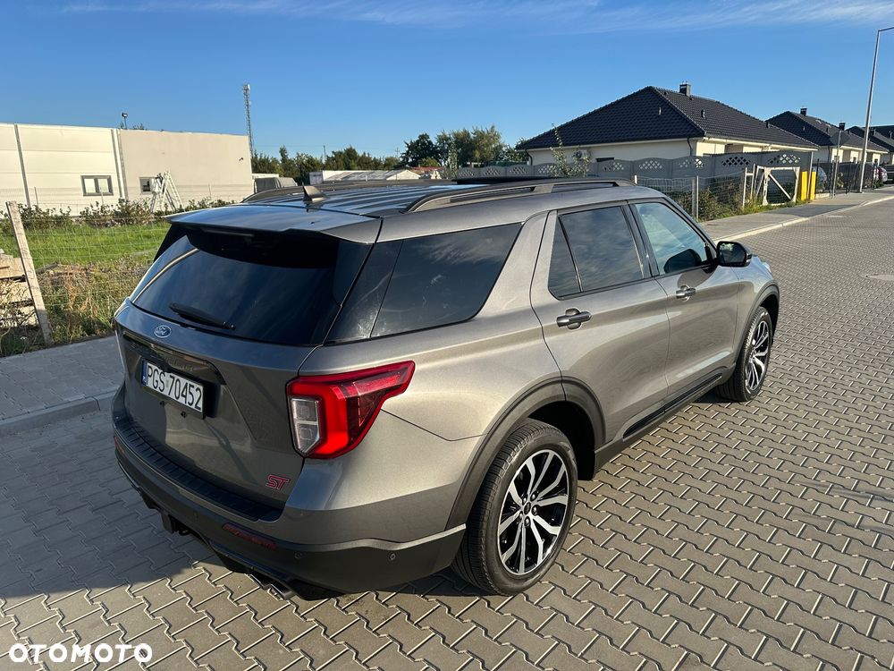 Ford Explorer - 8