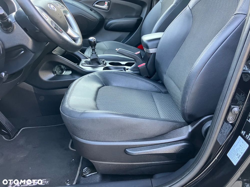 Hyundai ix35 - 24