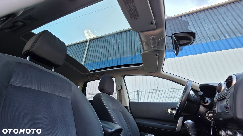 Nissan Qashqai 2.0 Lounge - 16