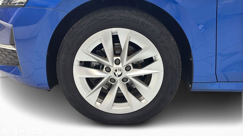 Skoda Octavia 1.5 TSI mHEV Selection DSG - 26