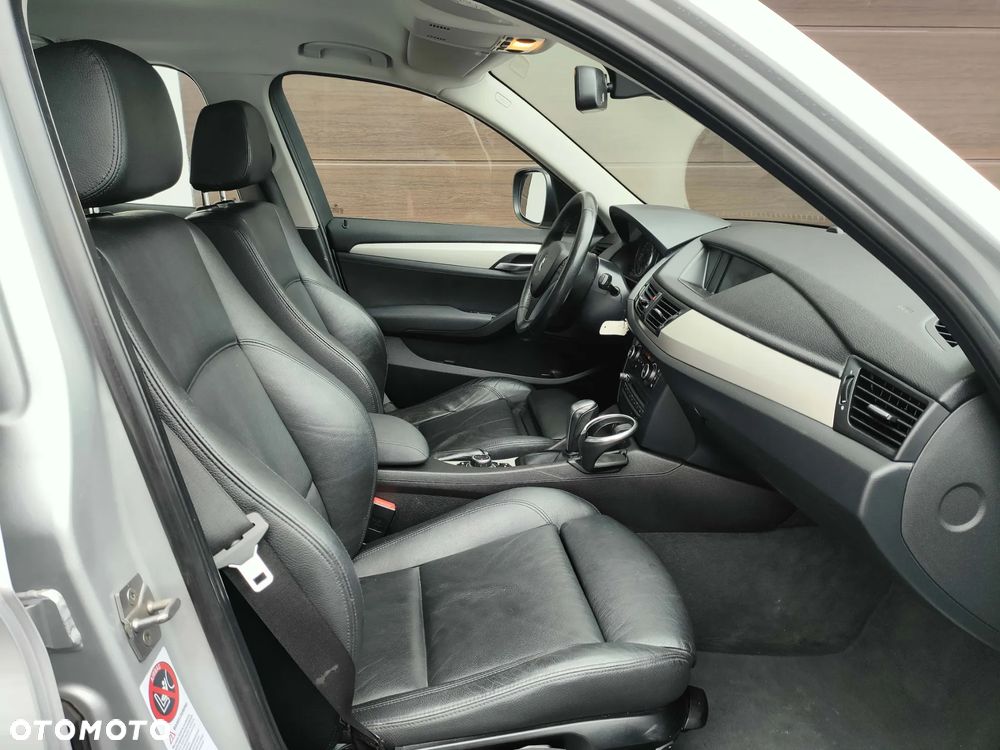 BMW X1 xDrive18d Sport Line - 15