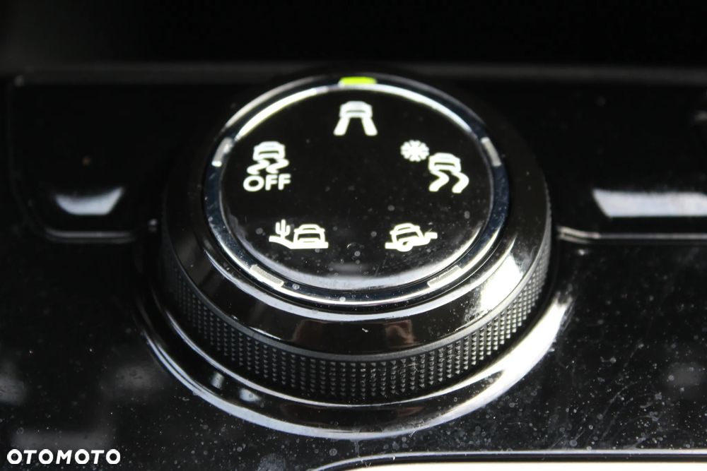 Peugeot 3008 BlueHDi 130 Stop & Start Crossway - 28