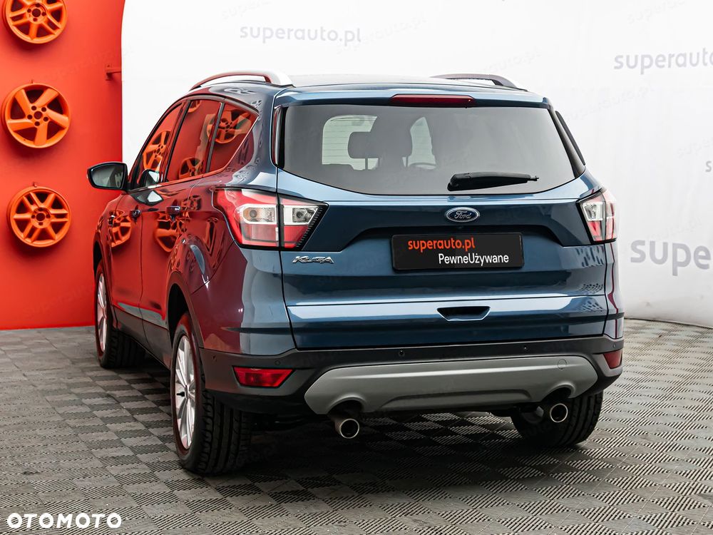 Ford Kuga - 27