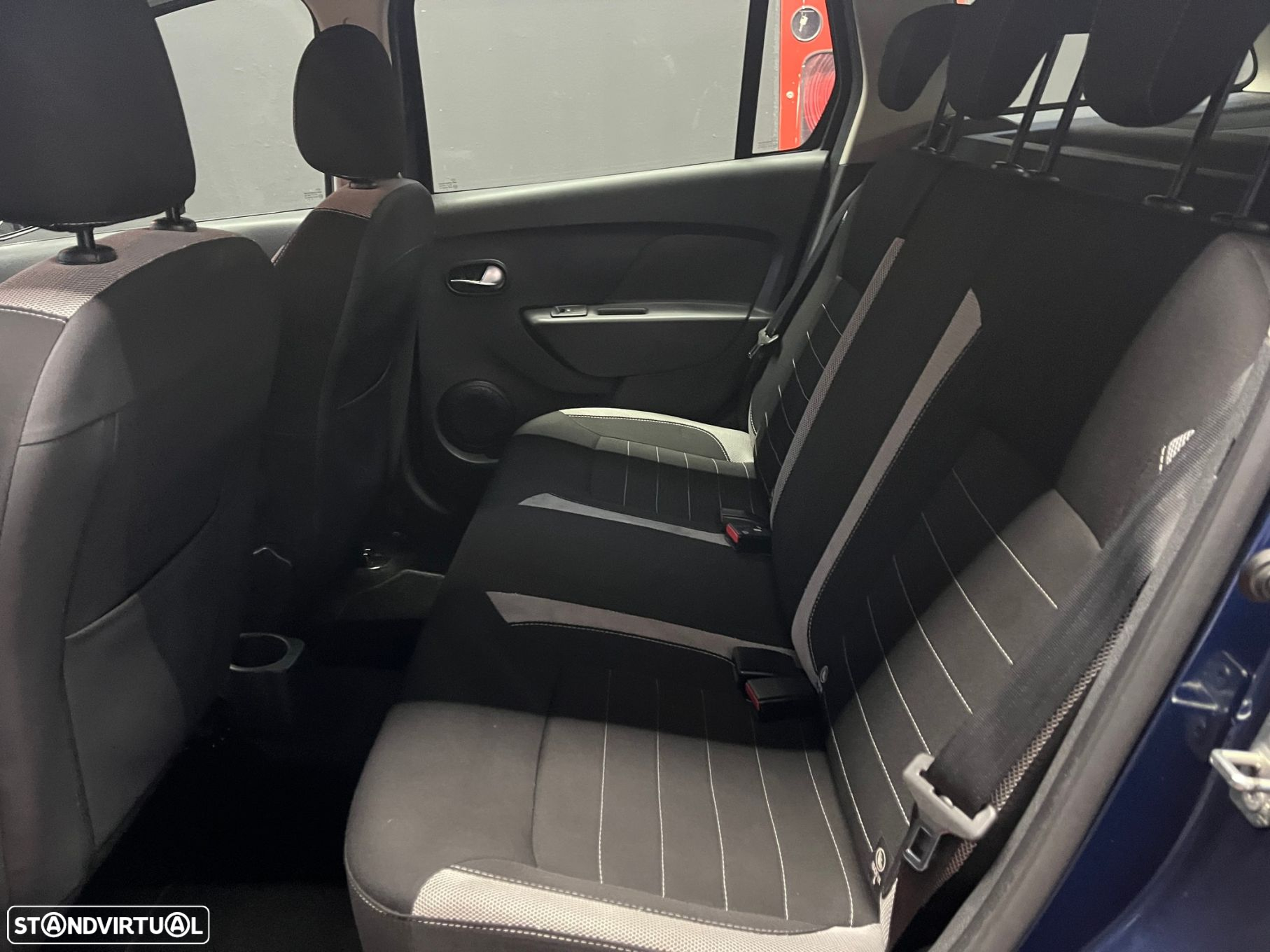 Dacia Logan MCV 0.9 TCe Stepway - 10