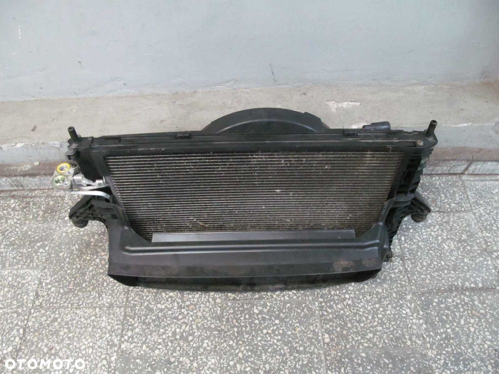VOLVO S40 V50 C70 2.4 i CHLODNICE WENTYLATORY 3M51-8005-DA 04-12 - 3