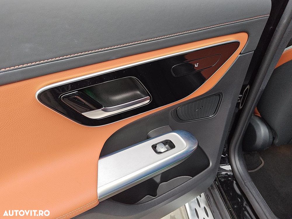 Mercedes-Benz GLC 300 4Matic 9G-TRONIC Edition AMG Line - 20